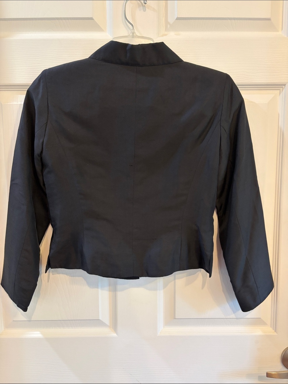 Harris Wallace New York Tailored Black Cropped Blazer - Picture 3 of 8